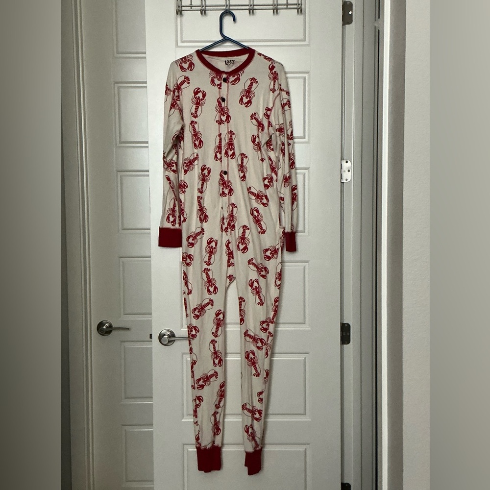 Lazy One Men’s lobster onsie